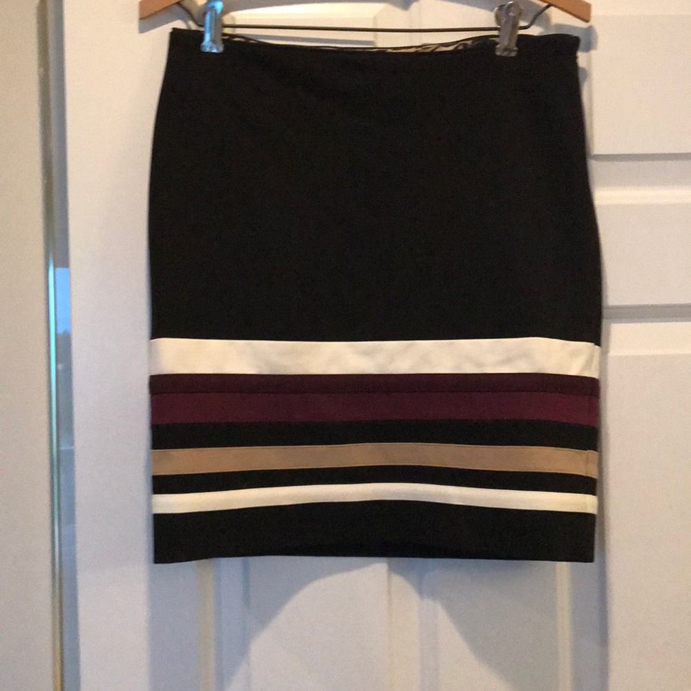 White House Black Market straight skirt, size 0